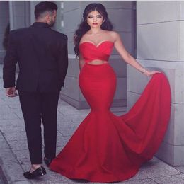 2018 Unique Designer Red Mermaid Evening Prom Dresses Cheap Sweetheart Satin Pleated Floor length Long Formal Pageant Dress For Gi235H