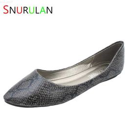 Dress Shoes Fashion Slip On Leather Loafers Snake Prints Ballet Shallow Flats Women Soft Bottom Pointed Toe Boat Shoes L230721