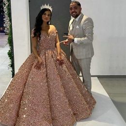 2021 Sparkly Rosa Rosa Abiti Quinceanera Off Spalla Ball Gown Gonna Gonfia Paillettes Vestido 15 anos curto221H