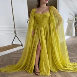 2021 Elegant Citrine Yellow Silk Chiffon Prom Dresses With Long Cape A Line Sweetheart Pleats Side Slit Evening Gowns291C