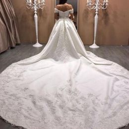 2019 Luxury Satin Wedding Dresses Cathedral Train Sweetheart Off the Shoulder Exquisite Lace Appliques Bridal Gowns Plus Size Wedd284K