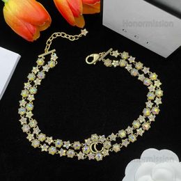 Luxury ggity Brand Pendant Necklaces Womens Designer Printed Jewellery Fashion Street Classic Ladies Necklace Holiday Gifts