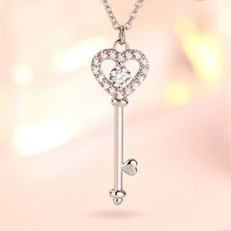 2020 LOVE Key Pendant Rose 925 Sterling Silver Necklace for Women Vintage Collar Costume Jewelry313g