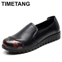 Dress Shoes Women's Ladies Mother Female Genuine Leather Shoes Flats Loafers Slip On Flowers Spring Ethnic Style Moccasins Mujer L230721