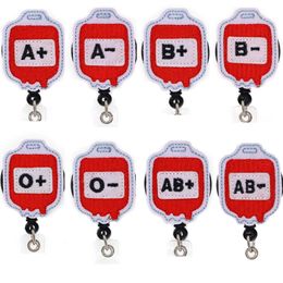 Whole Key Rings Blood Type Medical Nurse Retractable Felt ID Badge Holder Reel With Alligator Clip For Gift2304