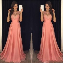 Plus Size Coral Pink A Line Bridesmaid Dresses Chiffon Jewel Neck Lace Appliques Beaded Floor Length Maid of Honour Bridal Party Go237f