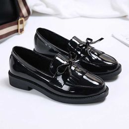 Dress Shoes Women's Flats spring summer shoes woman sandalias 2023 slides shoes designer Loafers Patent Leather Low Heels Oxford sport Shoe L230721