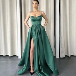 Green Bridesmaid Dresses Wedding Party Guest Gowns A-line Junior Maid of Honour Dress Full Length Side Split2991