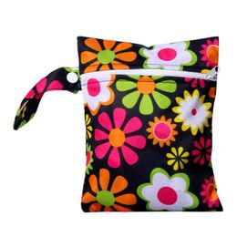 Waterproof Reusable Wet Bags Menstrual Nursing Pads Make up Stroller Travel Pocket Mini Bag For Baby Nursing Nappy301w