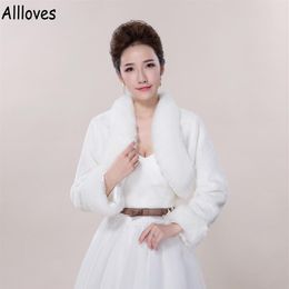 Warm Wedding Bolero Jacekt Faux Fur Long Sleeve Open Front Deluxe Bridal Cape Wraps Women Accessories For Brides CL0892288M