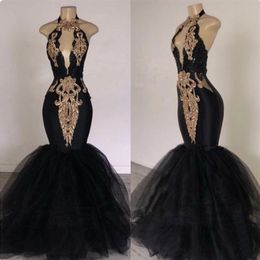 Sexy Halter Black Mermaid Evening Dress Deep V Neck Gold Appliques Backless Tulle Prom Dress Gorgeous robes de soiree3516