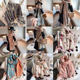 Whole Winter Cashmere Scarves Scarf High-end Soft Thicken Warm Shawl Scarf Fashion Designer H Letter Printing Womens Jacquard 340S