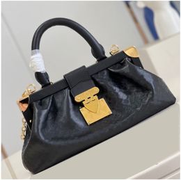 m 46544 Classic Chain Tote Cloud Bag Soft Pressed Leather Canvas Handle Handbag Liudine Handbag Fashion Casual Crossbody bag Clutch Metal Fashion purse