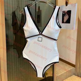 V Neck Bikini Womens Swimwear Designer Logo Swimsuit One Piece Swimsuits Outdoor Summer Bathing Suit Two Colours