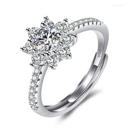 Wedding Rings Zircon Open Adjustable Women Ring Light Luxury Snowflake Blooming Electroplated Platinum Proposal Gift Jewellery