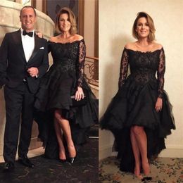 2018 Black Mother Of The Bride Dresses Off The Shoulder Long Sleeves Lace Appliques Beads High Low Tiered Wedding Guest Dress Even242g