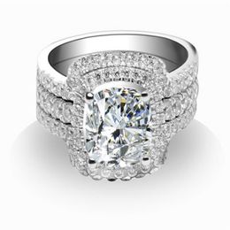 Gorgeous Cushion Cut Rings Set 925 Sterling Silver Rings White Gold Color 2CT Synthetic Diamonds Rings Set Women Wedding Bands246M