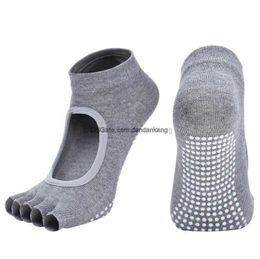 Half Five Fingers Cotton Toe Yoga Sock Non-Slip Peep Toes Pilates Ankle socks with Grip Durable Open Anti-Slip Gym Fitness Training Floor Sox Stocking Athletic Accs