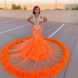 Newest Arrival Orange Mermaid Prom Dresses Lace Beads Crystal Feather Formal Evening Dress 2021 Sheer Neck African Robes De Soiree219Y