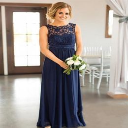 2022 Bridesmaid Dresses Country For Weddings Navy Blue Jewel Neck Lace Appliques Floor Length Plus Size Formal Maid Of Honour Gowns331t