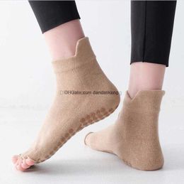 Women Cotton Half Toe casual Socks Non-Slip Peep Toes Anti-Slip Pilates Sports Ankle sock with Grip Durable Open Five Fingers Gym Running Jogging Toe-Socks