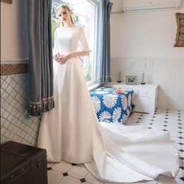 2019 New Simple A-line Satin Modest Wedding Dresses With Sleeves Boat Neck Vintage LDS Bridal Gowns Custom Made3061