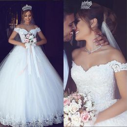 Arabic Off The Shoulder Lace Ball Gown Wedding Dresses Tulle Applique Court Train Bridal Wedding Gowns robes de mariee BM0977267P