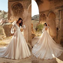 Elegant A-line Eddy K Wedding Dresses V-neck Long Sleeve Appliqued Lace Bridal Dress Backless Court Train Custom Made Bridal Gown 258P