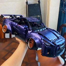 Action Toy Figures 1 10 Nissan GTR MOC Super Racing Sport Car Building Blocks Idea Fast Vehicle Model Brick Set For Kid Xmas Gift 230721