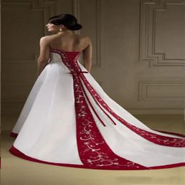 Vintage White and Red Emboridery A Line Wedding Dresses With Sweetheart Floor Length Custom MAde Vestido De Novia Cheap199Q