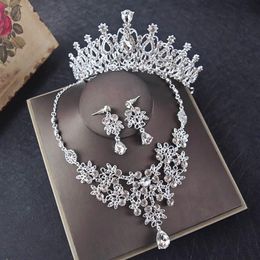 Retro Bling Bling Crystal Adorned Bridal Crown Necklace Earring Sets Quinceanera Party Jewellery Formal Events Bridal Jewellery Sets L224K