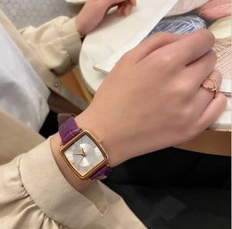 Womens watch watches high quality Fashion luxury designer Quartz-Battery Leather 30mm watch montre de luxe gifts