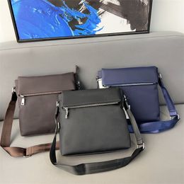 Classic Handbag Men's Nylon waterproof Messenger Bag Luxury Shoulder Bag Women's Crossbody bag Designer Men's Bag Tote Bag Briefcase