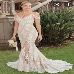 2022 New Crystal Mermaid Wedding Dresses See Through Lace Appliqued Bridal Gowns Luxurious Sequined Dubai Wedding Dress Customise310e