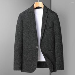 Men's Suits Four Season Men Daily Blazers Gray Black Navy Smart Casual Outfits Male Notched Collar Pocket Design Slim Fitting Attire Costume