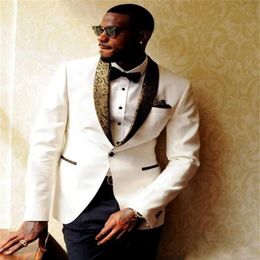 Style Ivory Men Wedding Tuxedos Shawl Lapel One Button Groom Tuxedos Popular Dress Men Business Dinner Darty SuitJacket Pant258Z