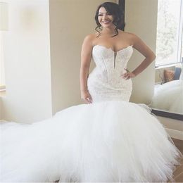 Luxury Ivory Lace Mermaid Wedding Dresses Sweetheart Appliques Puffy Tulle Ball Gown Wedding Dress Plus Size Bridal Gowns Custom D282O