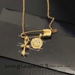 Collarbone necklace pendant necklace smiley pin cross necklace designer luxury brand pendant necklace high edition high quality236+63