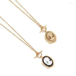 Pendant Necklaces Oval Acrylic Portrait Coin Necklace For Women Elegant Vintage Sweater Chain Women's French Female Jewelry