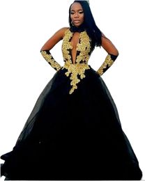 Fashion Black Gold Appliques Prom Dresses Halter Backless Bead Sequin Keyhole Evening Gown Organza Long Prom Dress