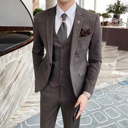 Men's Suits (Jacket Vest Pants) British Plaid Suit Jacket Slim Tuxedo Pants Formal Dinner/groom Wedding Dress