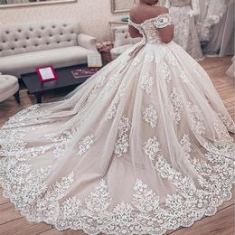 Gorgeous Lace Princess Wedding Dress Corset Bodice Ball Gown off Shoulder Short Sleeve 2020 Luxury Bridal Gowns Custom Size Plus239R