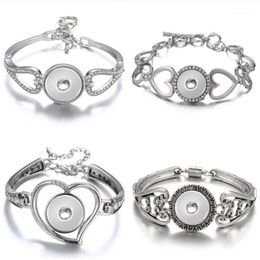 New Fashion silver plated hollow Rhinestone hearts snap Bracelet bangle 22CM fit 18MM snap button Jewellery whole1323F