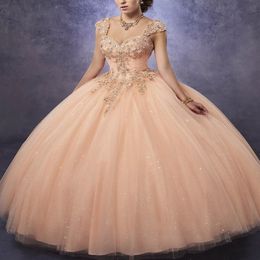 2023 Sparkling Tulle Quinceanera Dresses Ball Gown Sweetheart Neck Line Ruched Bodice With Lace and Beads Detachable Straps Girls 218I