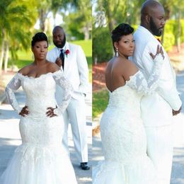 Plus Size Mermaid Wedding Dresses African Style Applique Off-the-shouler Lace Long Sleeve Bridal Gowns Vestidos De Novia 2019 Cust261G