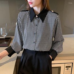 Women's Blouses French Elegant Black Shirts Women 2023 Autumn Vintage Loose Long Sleeve Single Breasted Plaid Blouse Office Ladies