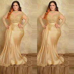 2022 New Elegant Plus Size Mother Evening Dresses with Long Sleeves Gold Lace Crew Neck Mermaid Special Occasion Mother of The Bri287d