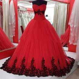 2017 Sexy Red Lace Ball Gown Quinceanera Dress with Appliques Tulle Lace Up Plus Size Sweet 16 Dress Vestido Debutante Gowns BQ953266e