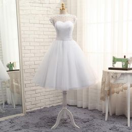 Sheer Scoop Neck Tulle Cocktail Dresses 2019 Beaded Short Prom Gowns Vintage Knee Length Party Dress257Q