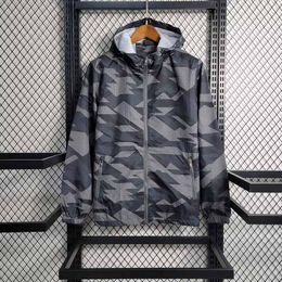 Fashion simple Mens Designer Jackets Long Sleeve Windbreaker Windrunner Men Full Zipper Wind Breaker Waterproof Jacket Hoodie Trench Coats Clothes Tracksuits